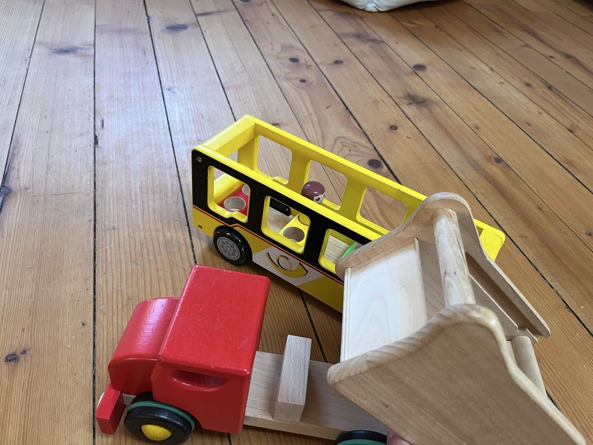Giocattoli: BAJO Lastwagen und Spielba Postauto – Usato da Schönenwerd venduto da Phipsz 4