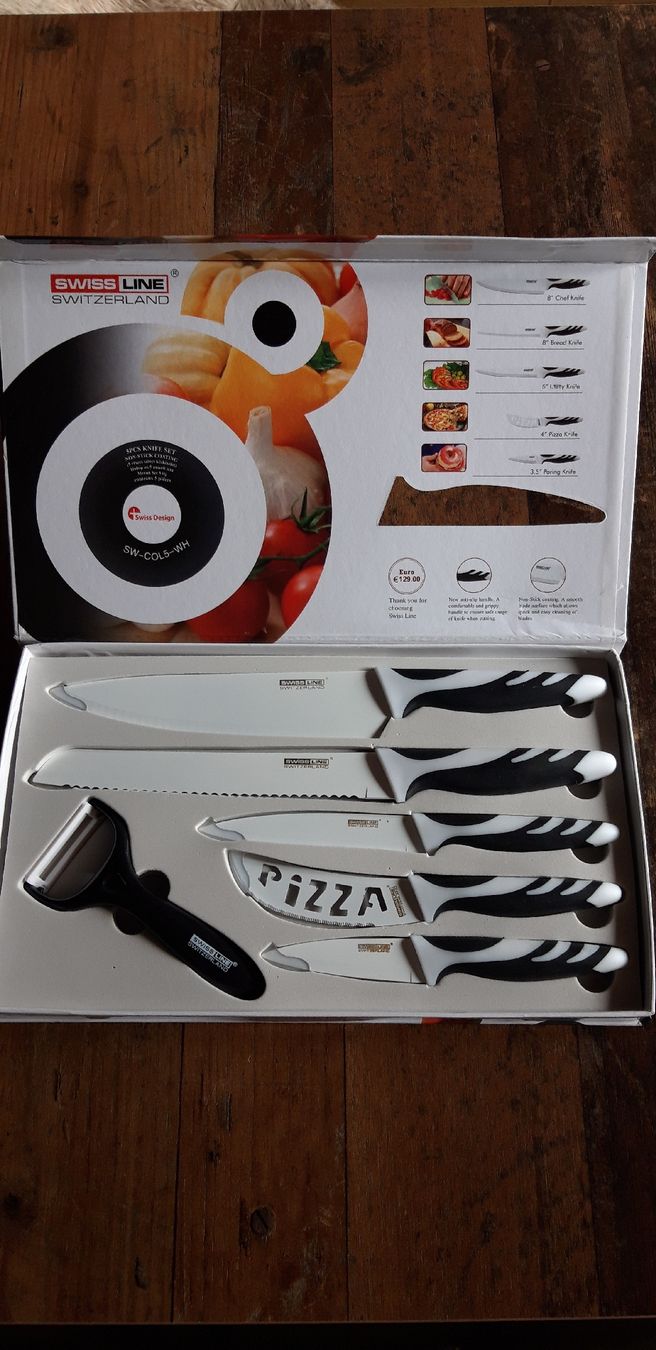 Swiss Coltelli: Couteaux SwissLine  – Nuovo e nell'imballaggio originale da Le Cerneux-Veusil venduto da Ruthm