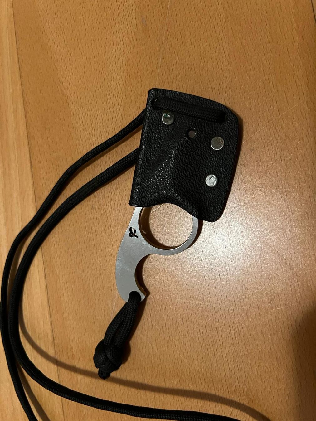 Coltellini militari: Fred Perrin Shark Tooth – Nuovo (secondo la descrizione) da Zürich venduto da Julio_Vaquero 2