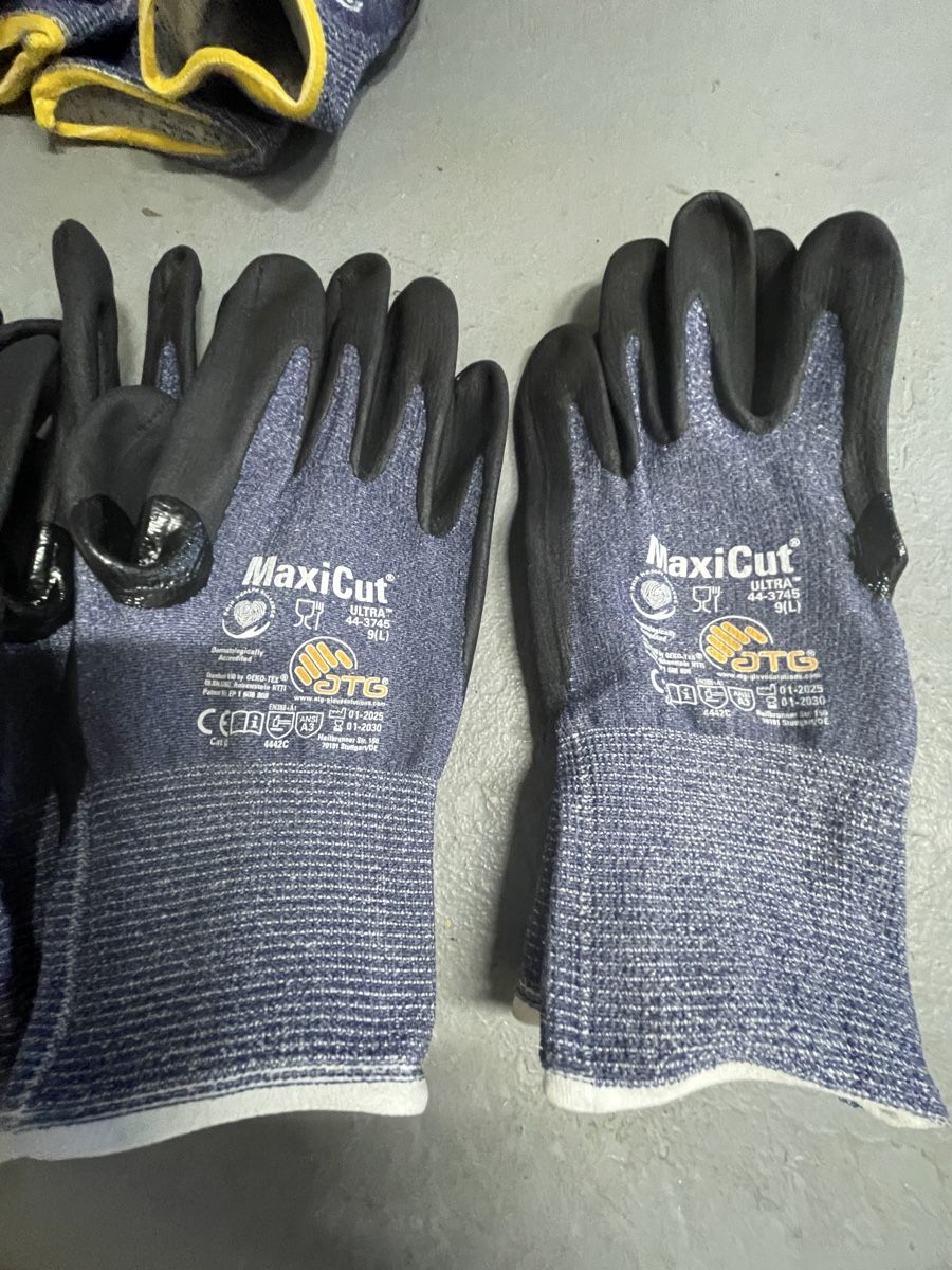 Handschuhe & Handstulpen: Arbeitshandschuhe – Neu (gemäss Beschreibung) aus Möhlin von BlueNavy 1
