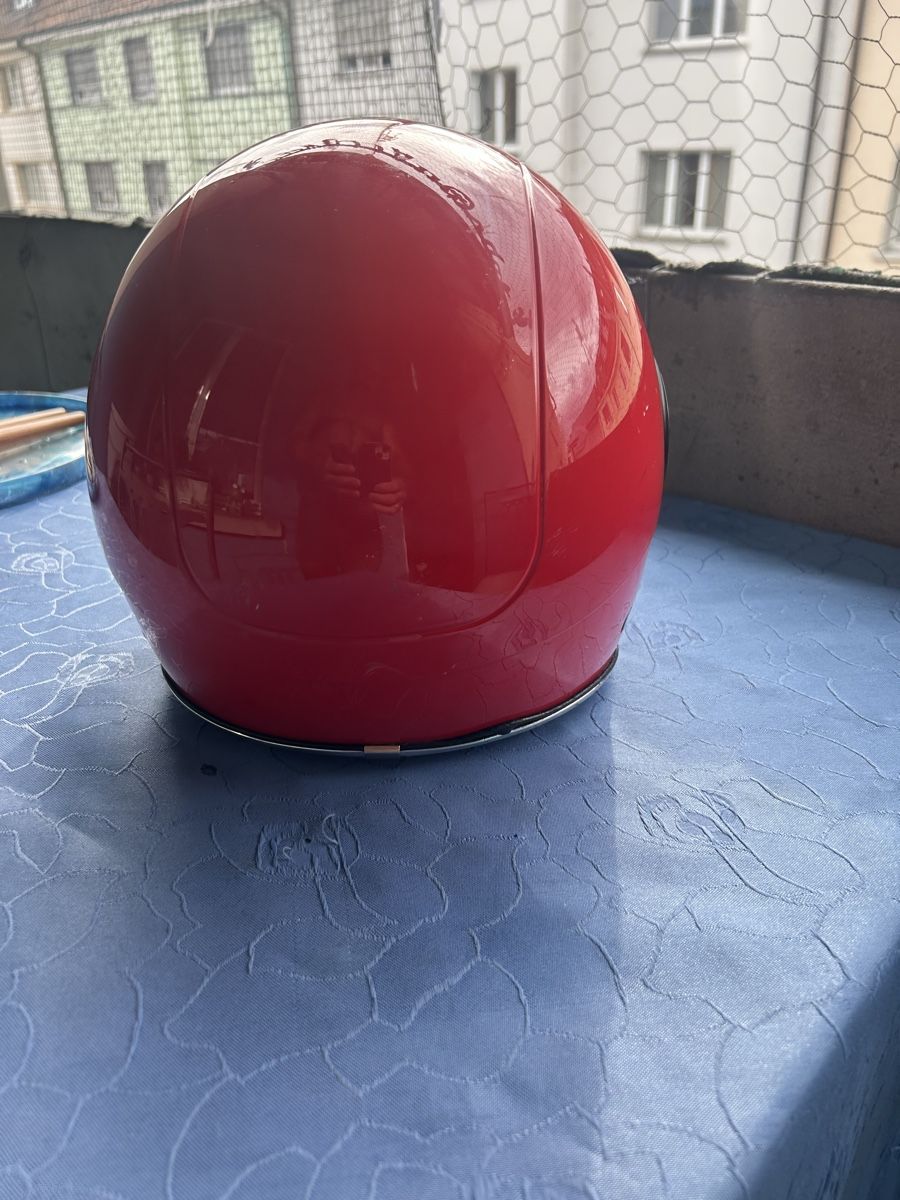 Vespa Caschi & visiere: Helm vespa – Usato da Basel venduto da Krisztina.na 1