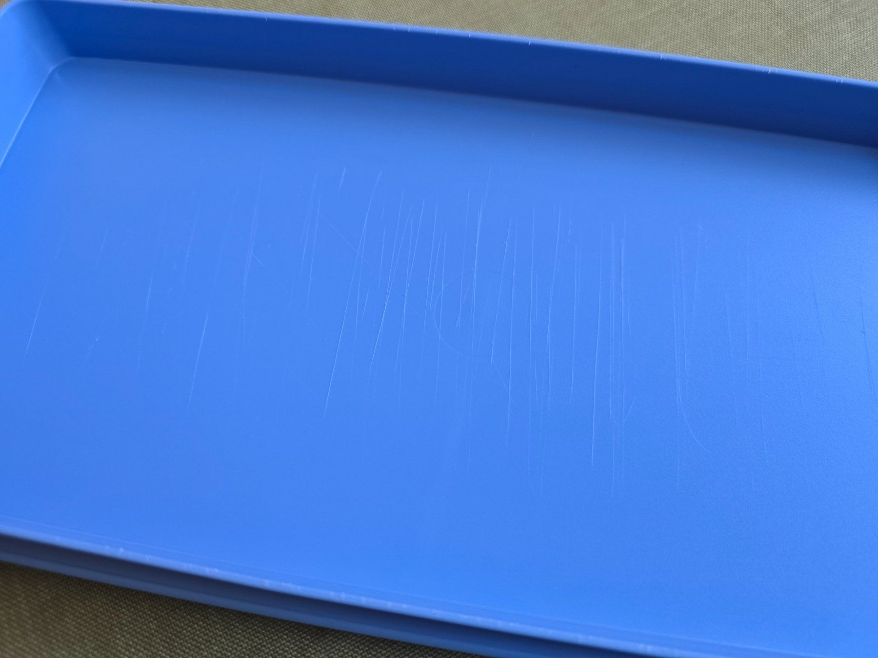 Tupperware Recipients et similaires: Cake-Form von Tupperware – D'occasion à Safenwil par Flaboenel 1