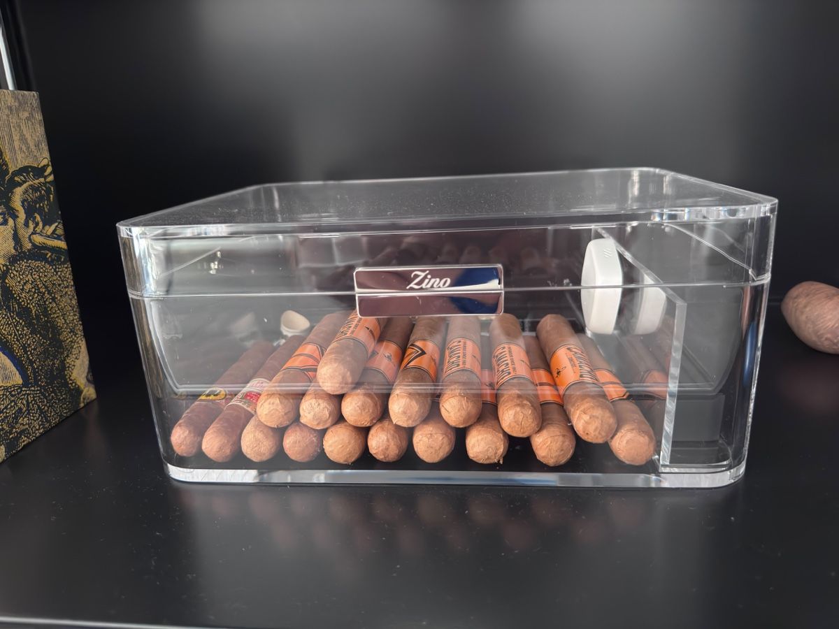 Humidor per sigari: Cave à cigare - cigares  – Usato da Belmont-Lausanne venduto da Michelle_Srdr_