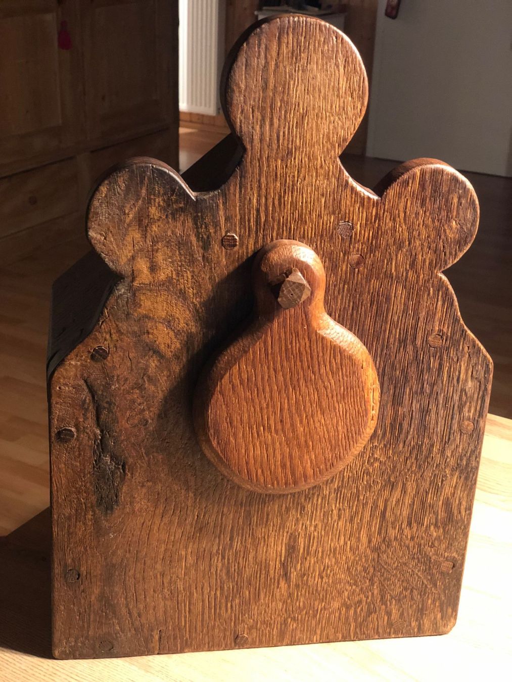 Articoli in legno: Spezielles Eichenholz-Kästli massiv – Usato da Röschenz venduto da Tashroal