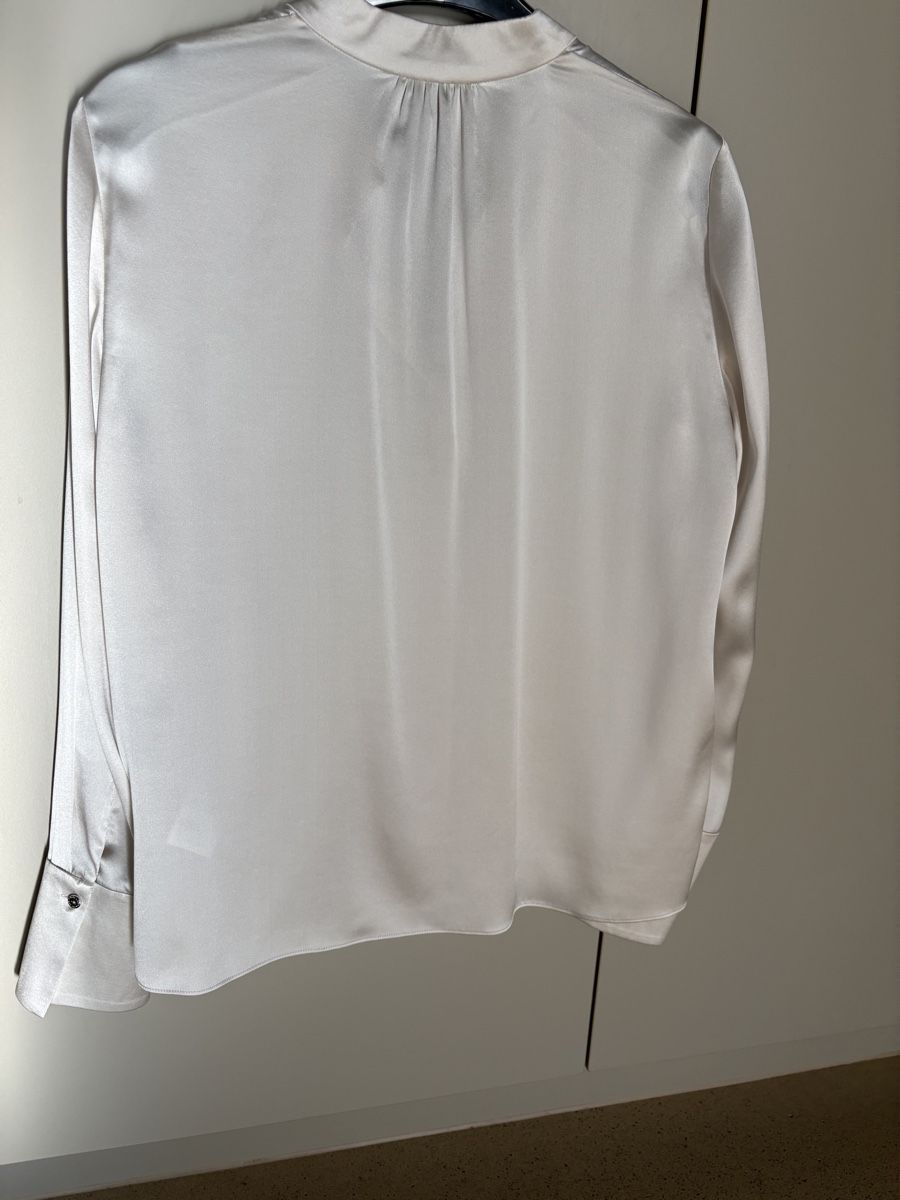 Marc Cain Camicette: Bluse von Marc Cain. 92% Seide, 8% Elastan – Usato da Wohlen AG venduto da 1247_ww_shopping 2