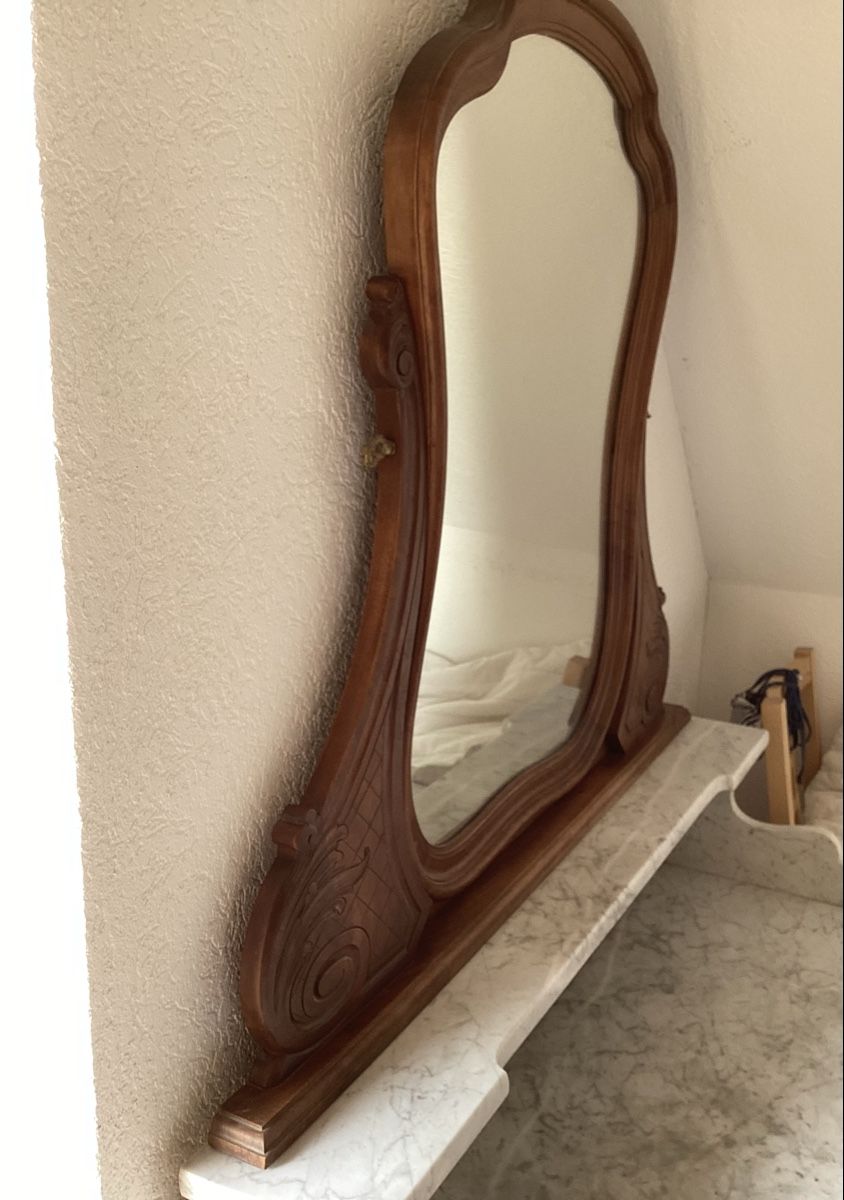 Coiffeuses: Coiffeuse ancienne avec un support en marbre – D'occasion à Biel/Bienne par Chant-du-coq97 3