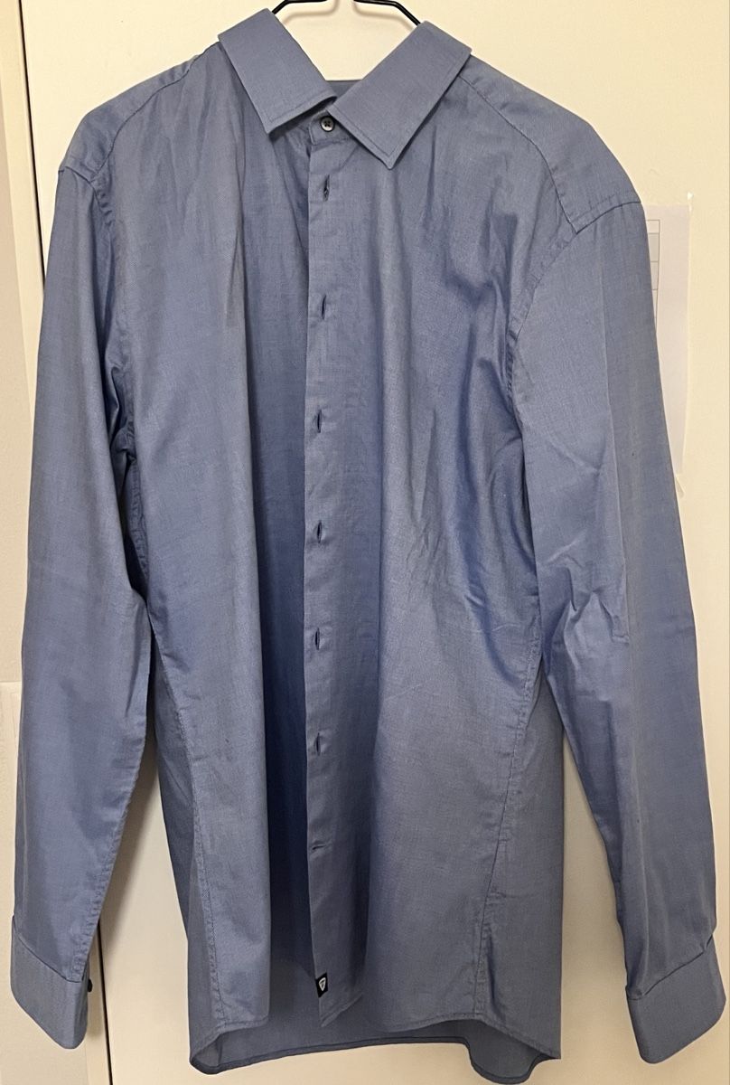 Strellson Hemden: Chemise bleue Strellson – Gebraucht aus Fribourg von Obiwan22