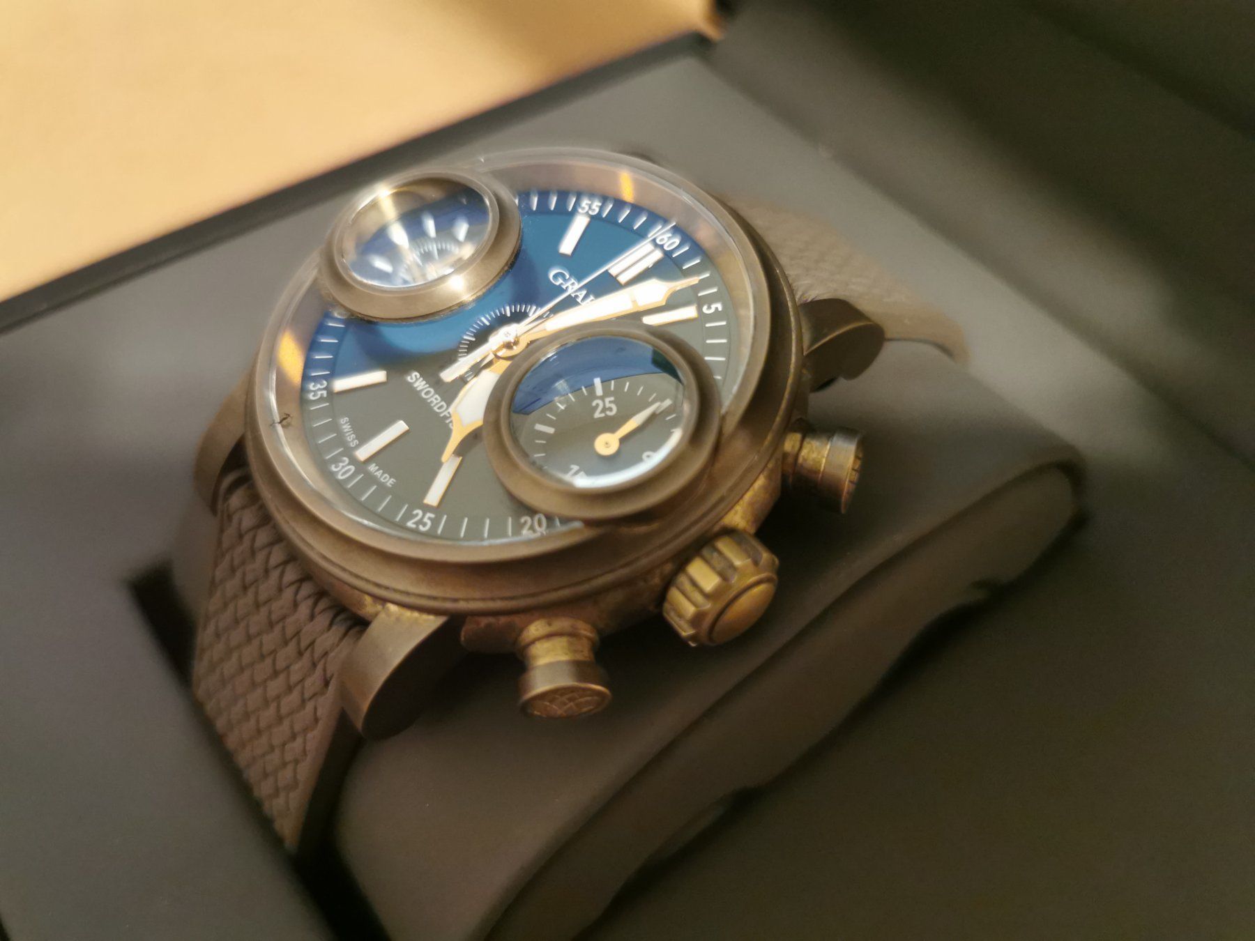 Graham Orologi: Graham Swordfish "Bronze & Smaragd green" NEW & FULLSET – Nuovo e nell'imballaggio originale da Bellmund venduto da nikitanikita 5