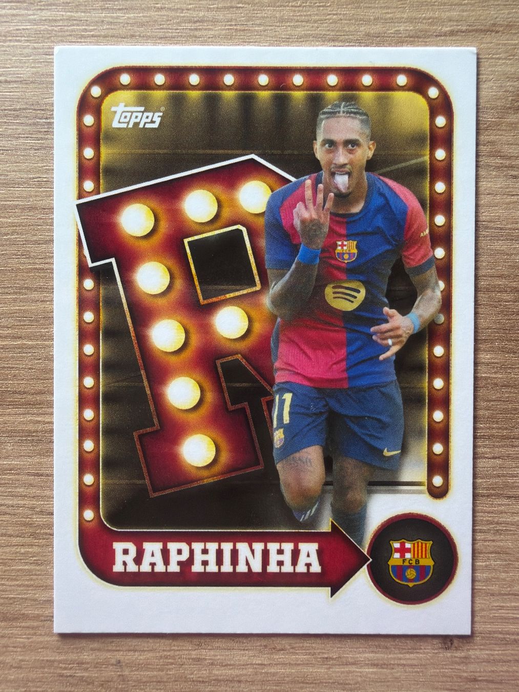 Panini Carte collezionabili: Soccer Raphinha Letter Topps Team Set 2025 – Usato da Netstal venduto da Clutch79Cardz