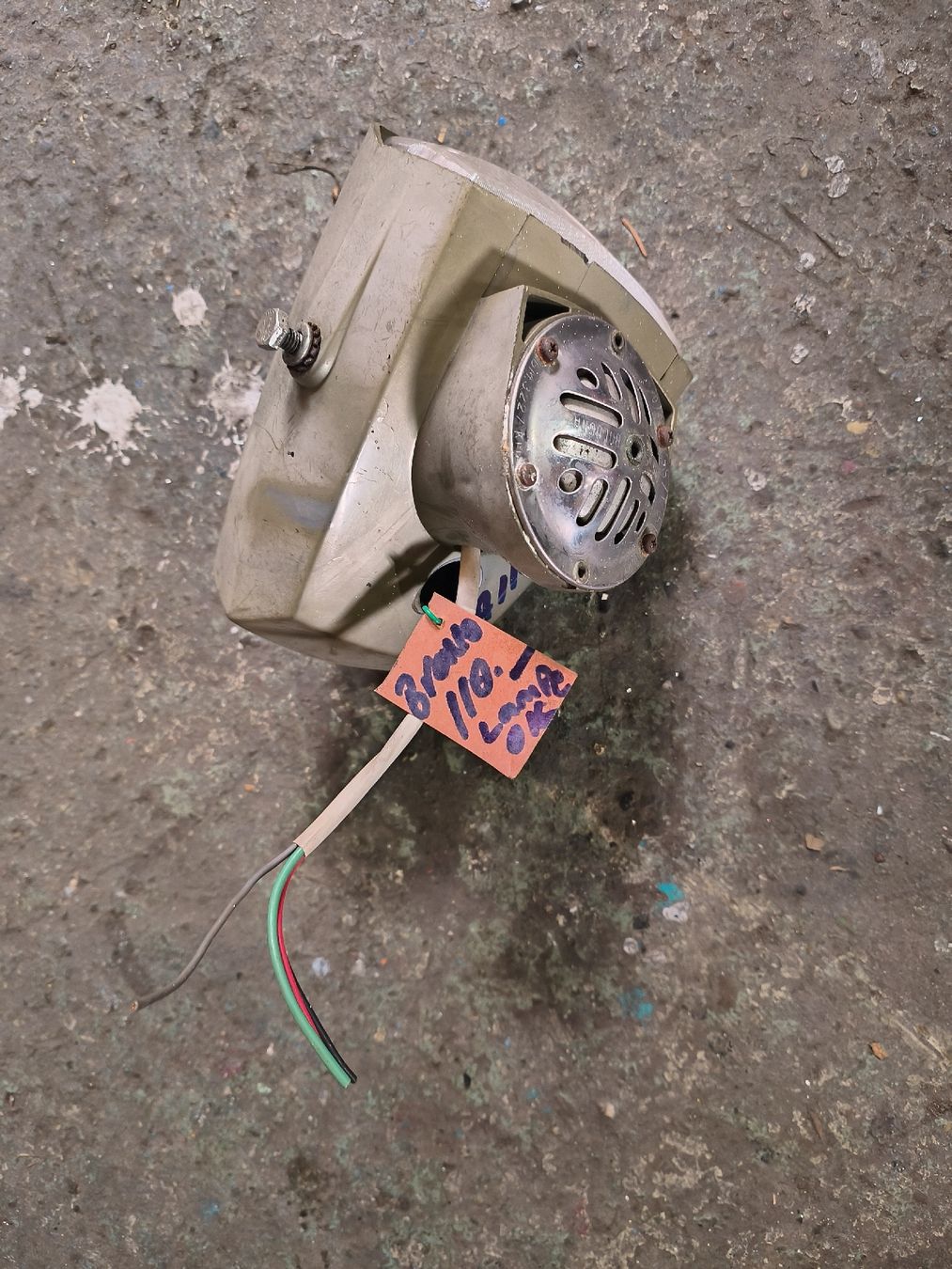 Piaggio Fari: Uralter Piaggo Lampe mit Horn – Usato da Fulenbach venduto da Elektronik 1