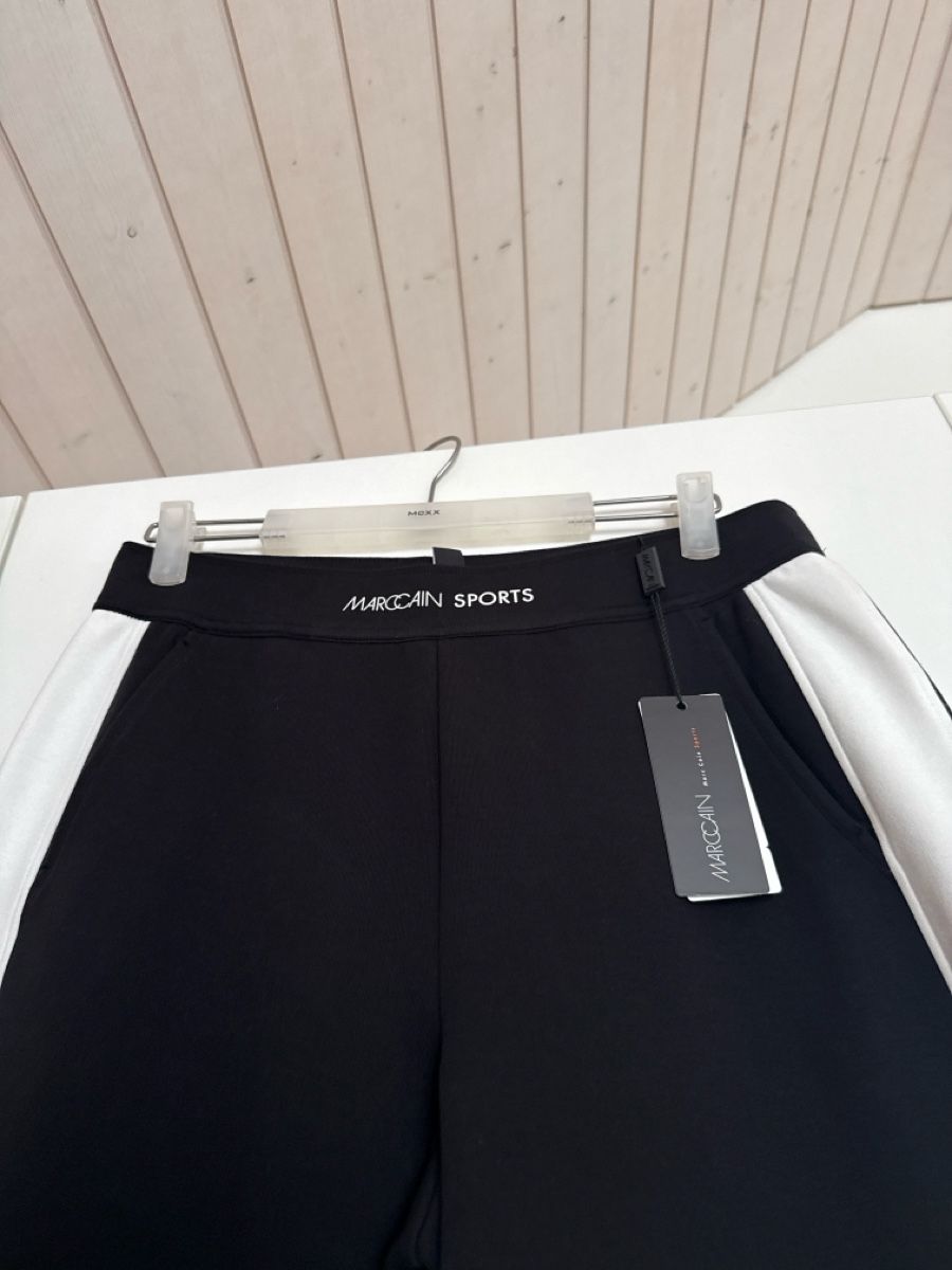 Marc Cain Hosen: Marc Cain Sports - Neue Sweathose – Neu (gemäss Beschreibung) aus Geuensee von Gagisi 1