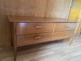Vintage Sideboard 