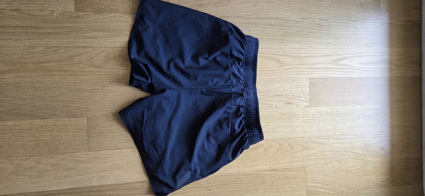 Powerzone Pantaloni: Kurze Hose POWERZONE Herren Grösse S schwarz – Nuovo (secondo la descrizione) da Horw venduto da rosc02 1