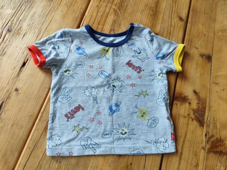 T-Shirt mit Motiven von "Levi´s", Gr. 86-92 cm (ca. 2 Jahre)