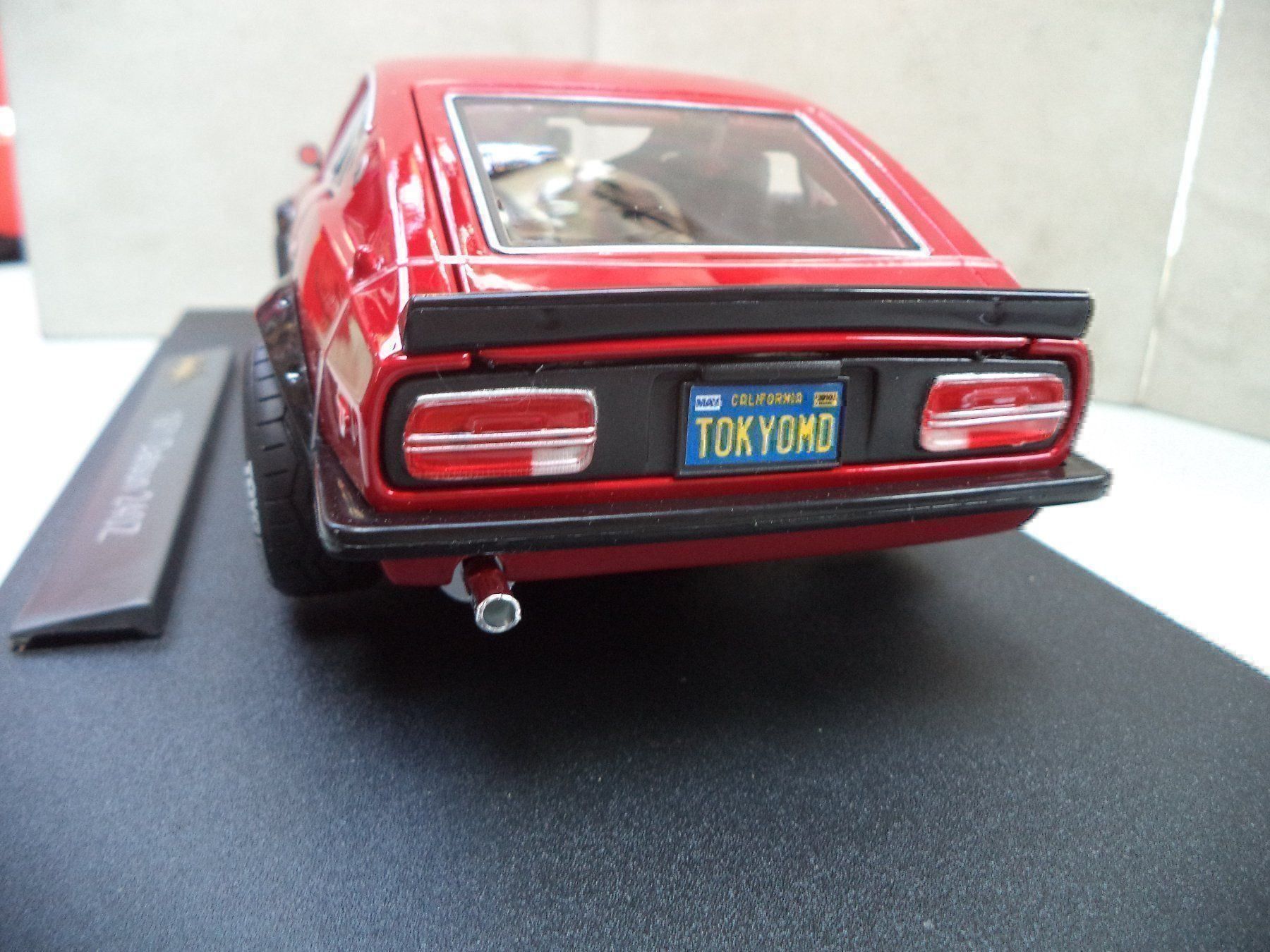 Modellini d'auto: Maisto DESIGN 1971 Datsun 240Z 1:18 – Nuovo e nell'imballaggio originale da Rieden AG venduto da Wirth03 4