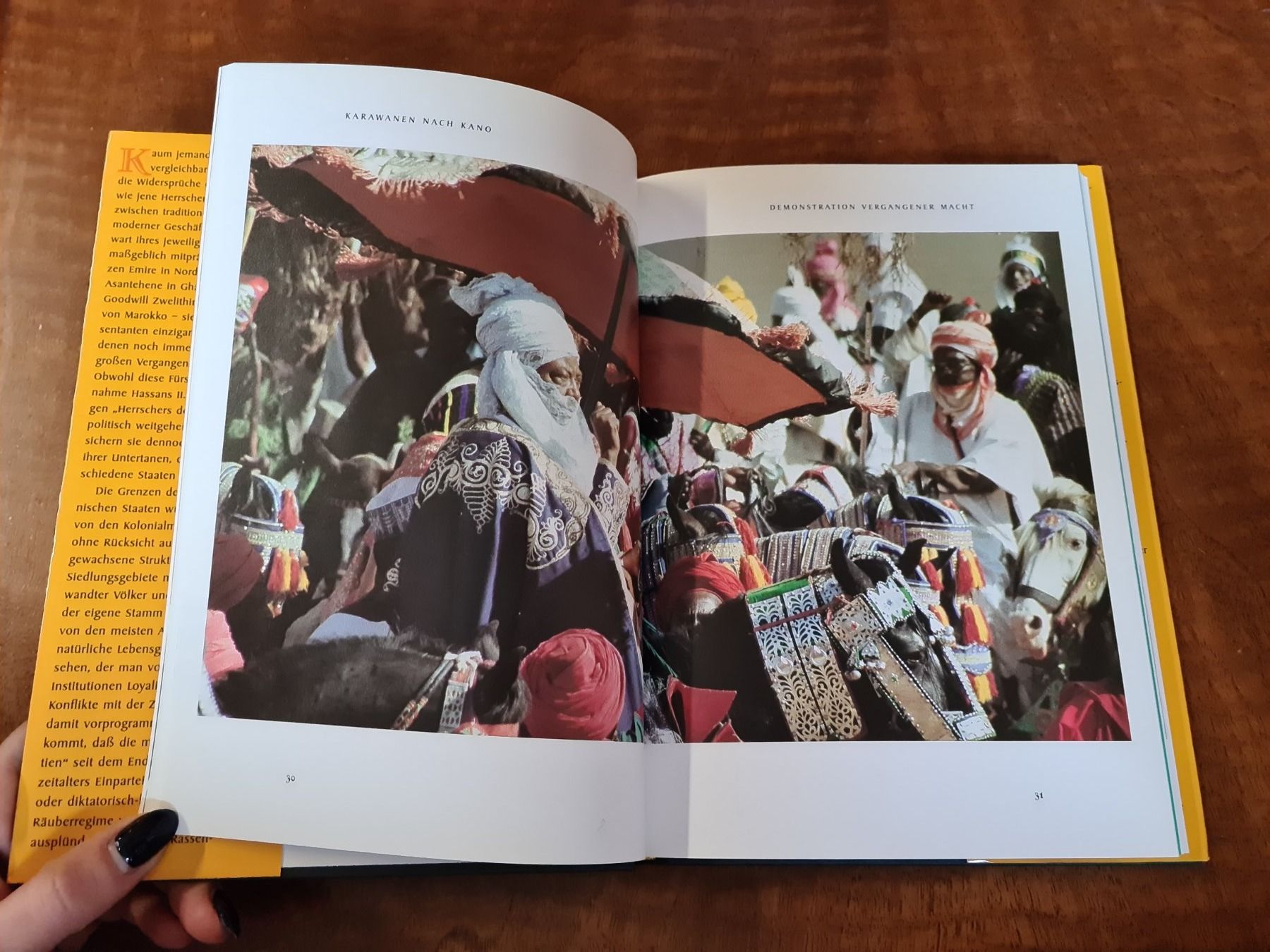 Libri: Könige un Afrika – Usato da Erstfeld venduto da Uhu1980 1