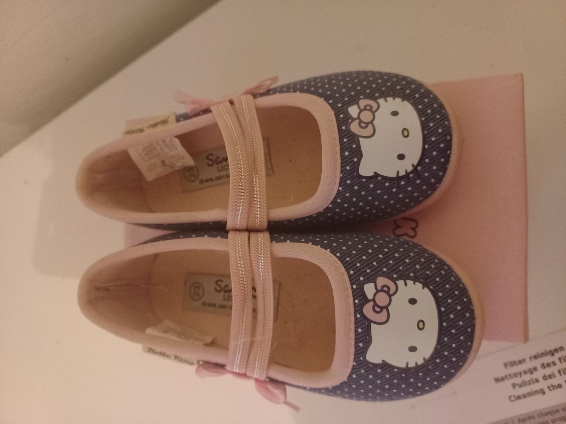 Hello Kitty Scarpe per ragazzi: Finken – Nuovo e nell'imballaggio originale da Basel venduto da zaa_7ft5
