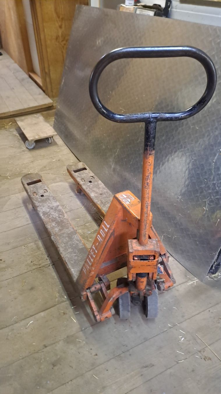 Carrelli elevatori e a forche: Palett Roli 2000kg – Usato da Oberrohrdorf venduto da Steffzg