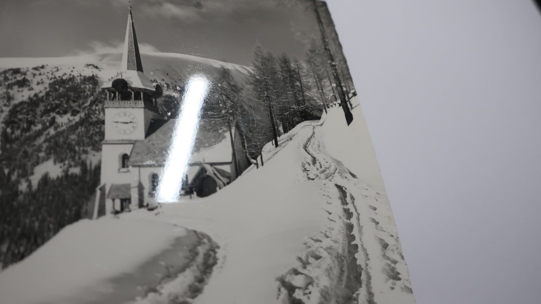 Cartoline postali: Monstein bei Davos. Das Kirchli – Usato da Cormoret venduto da Pascalll2001 2