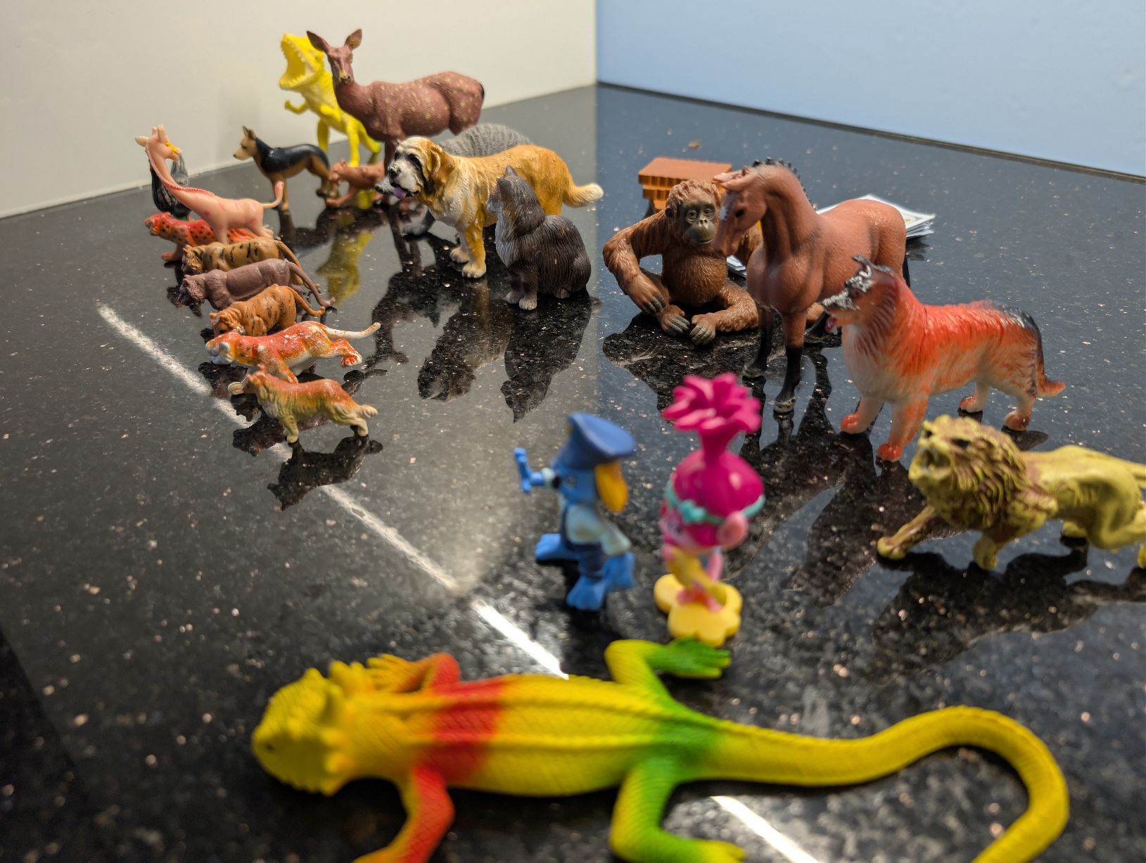 Spielzeuge: Tierfiguren Konvolut – Gebraucht aus Witterswil von Richi444 1