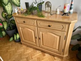 Sideboard Holz hell mit zwei Türen und Schubladen gebraucht