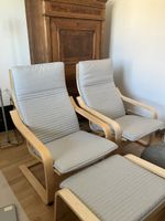Armlehnstühle mit Hocker 