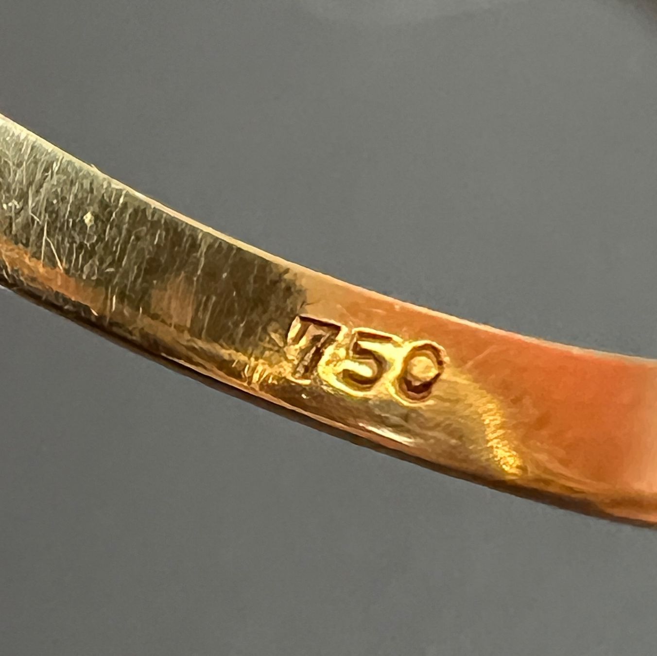 Anelli: Gold-Ring 18K mit hellblauem Schmuckstein – Usato da Chur venduto da Penting1935 7