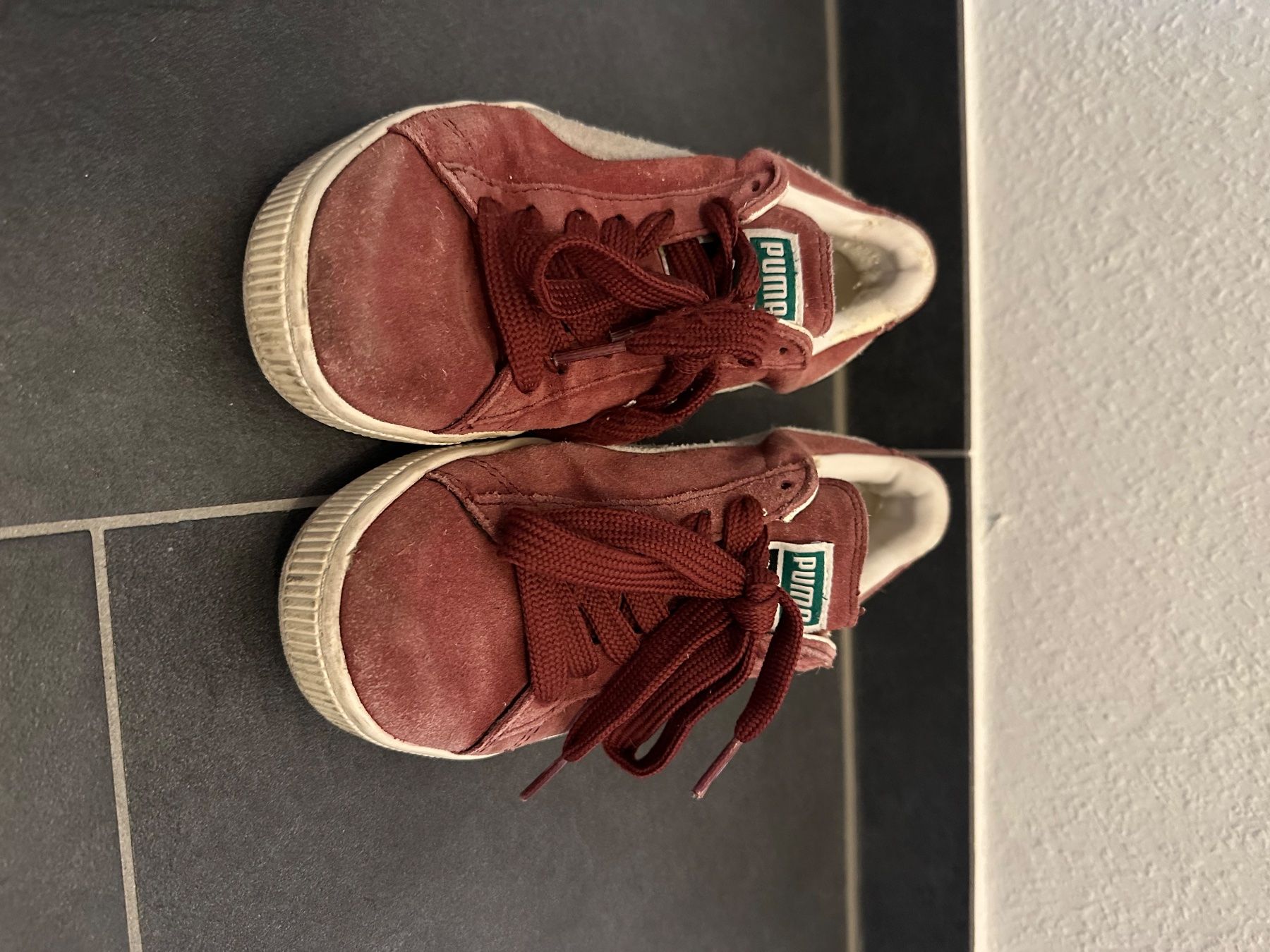 Puma Chaussures hommes: Puma Wildleder-Sneaker – D'occasion à Basel par jane_2h95 1
