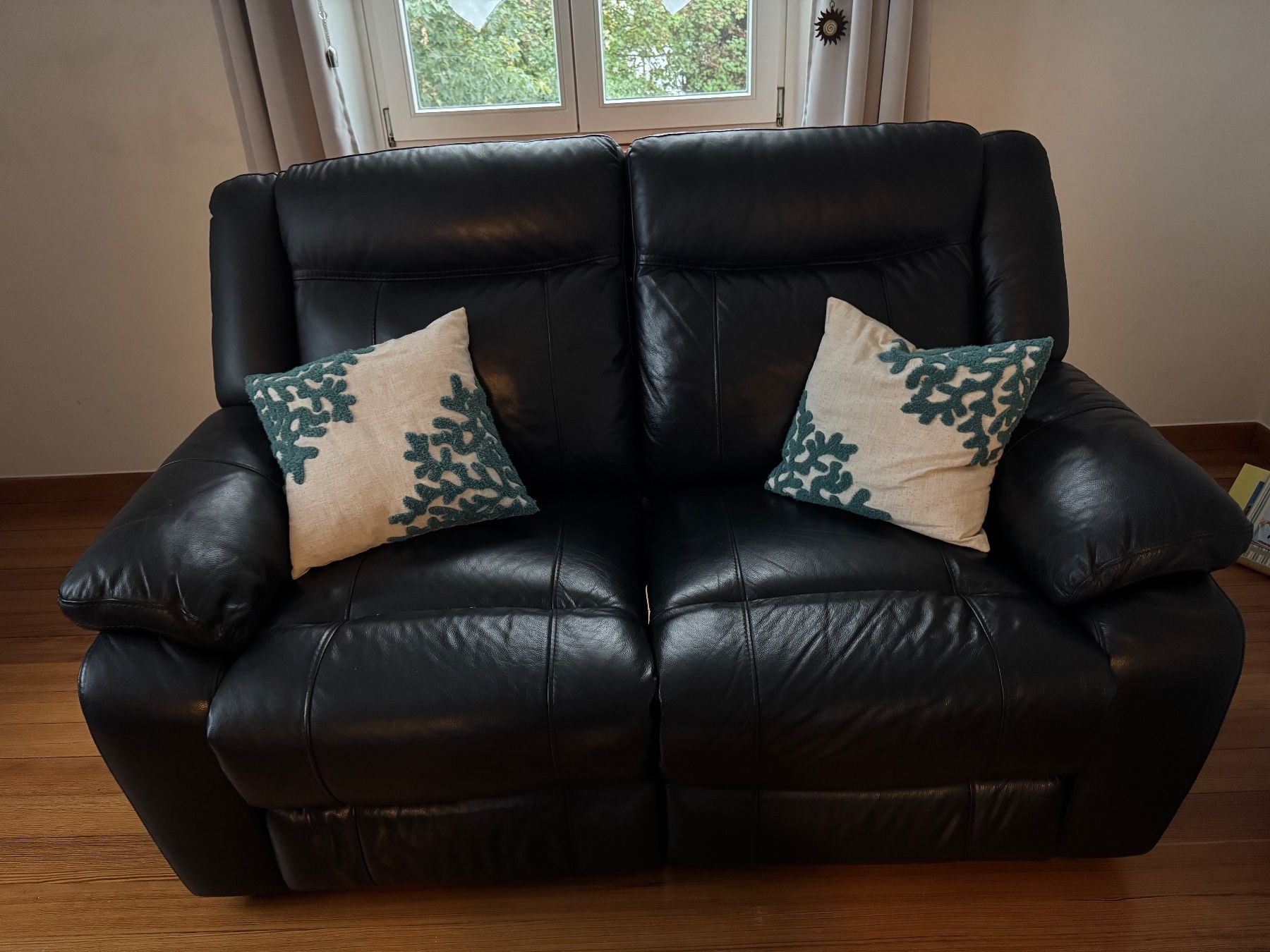 Divani: 2er Leder Sofa schwarz – Usato da Gelterkinden venduto da dor_fyh5 1