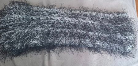 Écharpe tricotée main neuve/Handgestrickter Schal