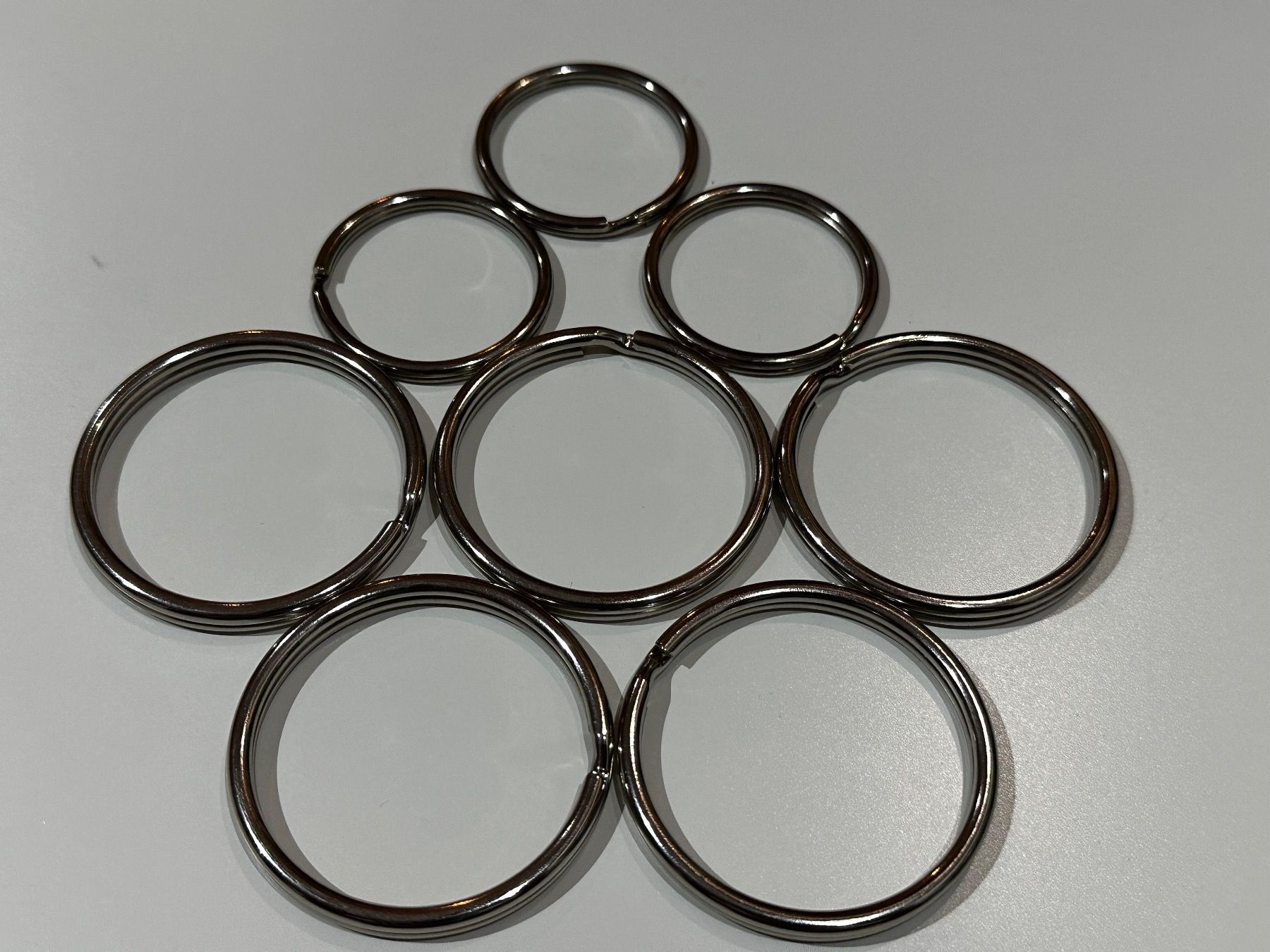 Portachiavi: Schlüsselringe 8 Stk – Nuovo e nell'imballaggio originale da Widnau venduto da Tityos