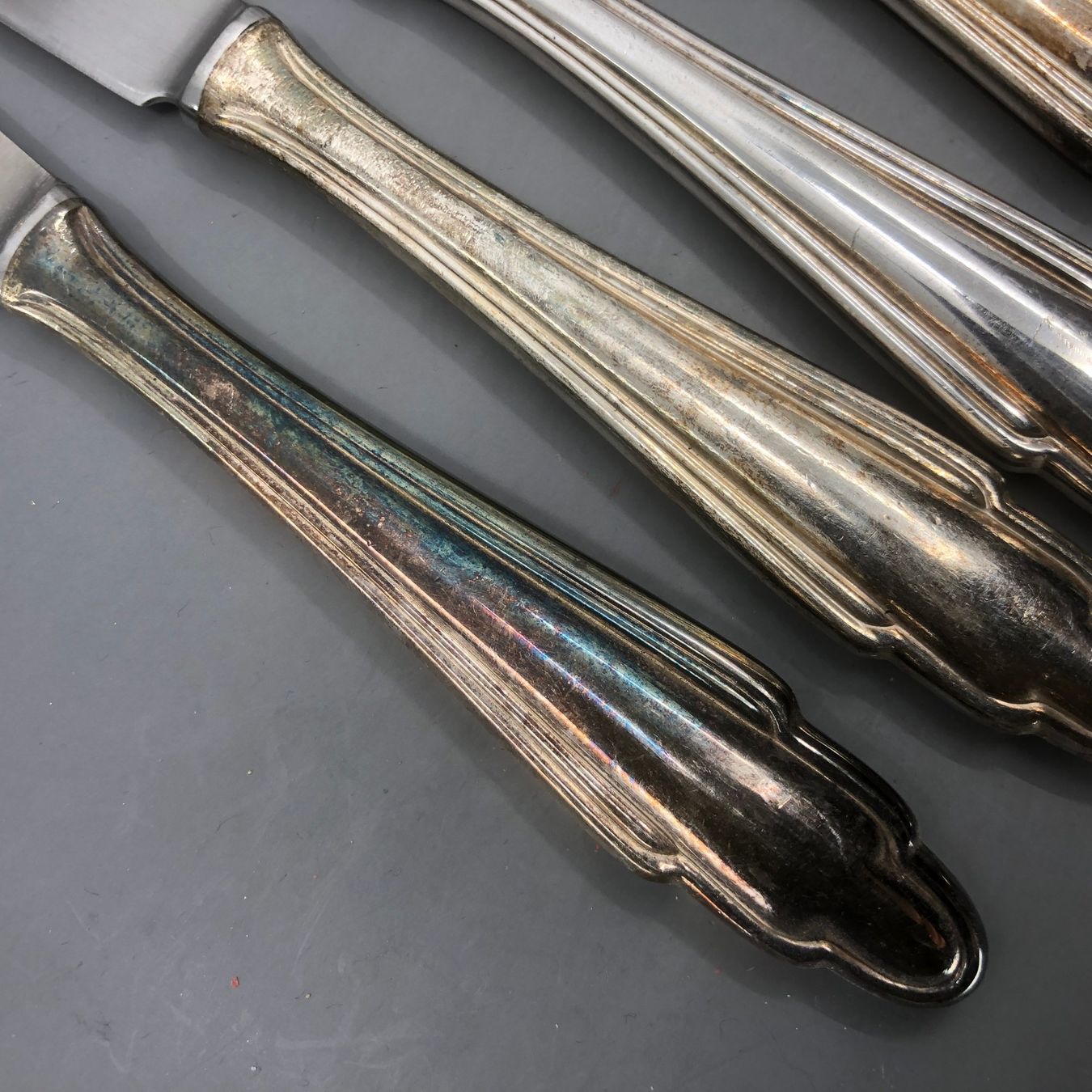 Posate: 6 Tafelmesser versilbert Skandinavisches Design – Usato da Basel venduto da Tiabeanie