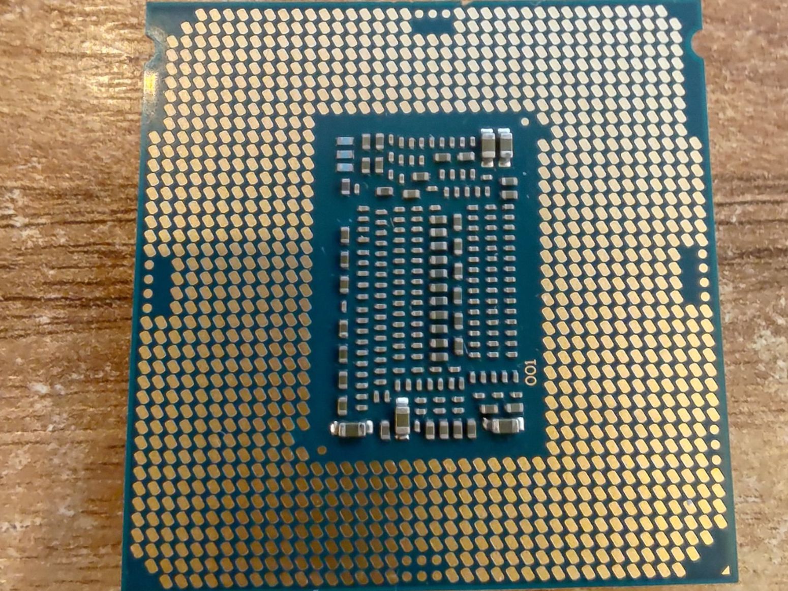 Intel Componenti elettronici: Xeon E-2124G 4 Kerne  3.40 GHz Cache: 8 MB – Usato da Zürich venduto da Drwatson 1