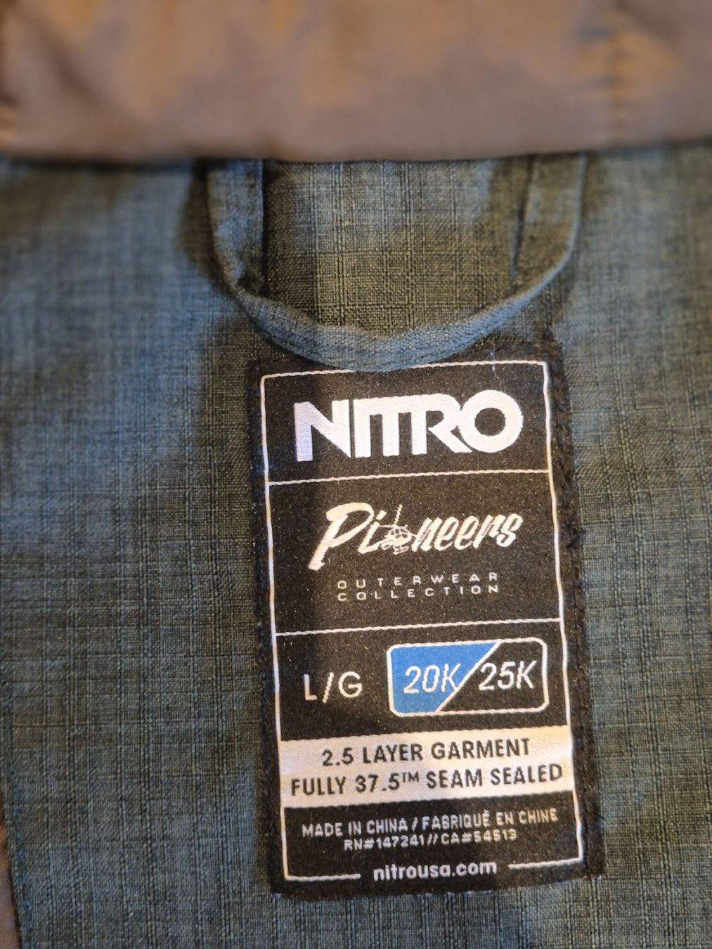 Snowboard Nitro Jacken: Nitro L1 Snowboardjacke – Gebraucht aus Wagen von hei_nb2v 3