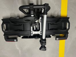 Thule EasyFold XT 2 Fahr­rad­trä­ger mit Zubehör