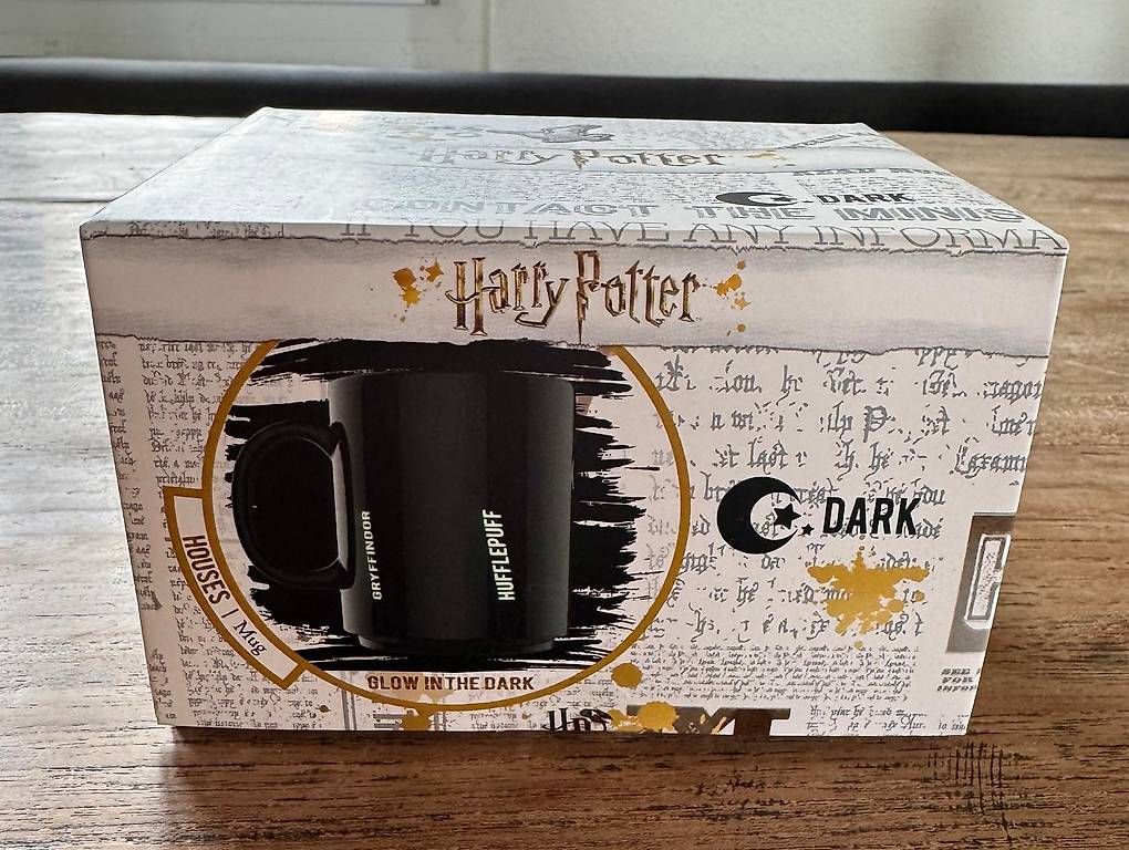 Tassen: Harry Potter Tasse_Mug. Neu & Orginial verpackt. – Neu und originalverpackt aus Zürich von Sunnyflower97 4