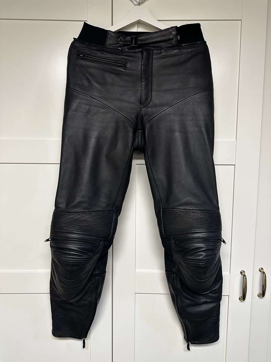 IXS Pantaloni: iXS Motorrad Lederhose – Usato da Urtenen-Schönbühl venduto da t00one