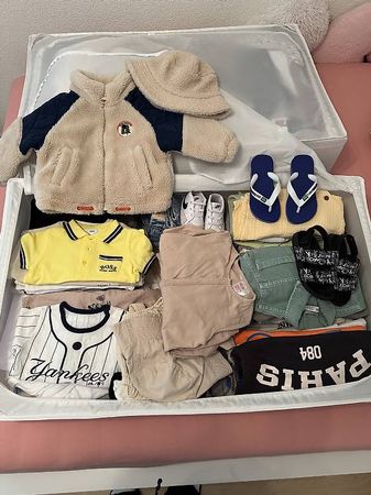 Baby Kleidung