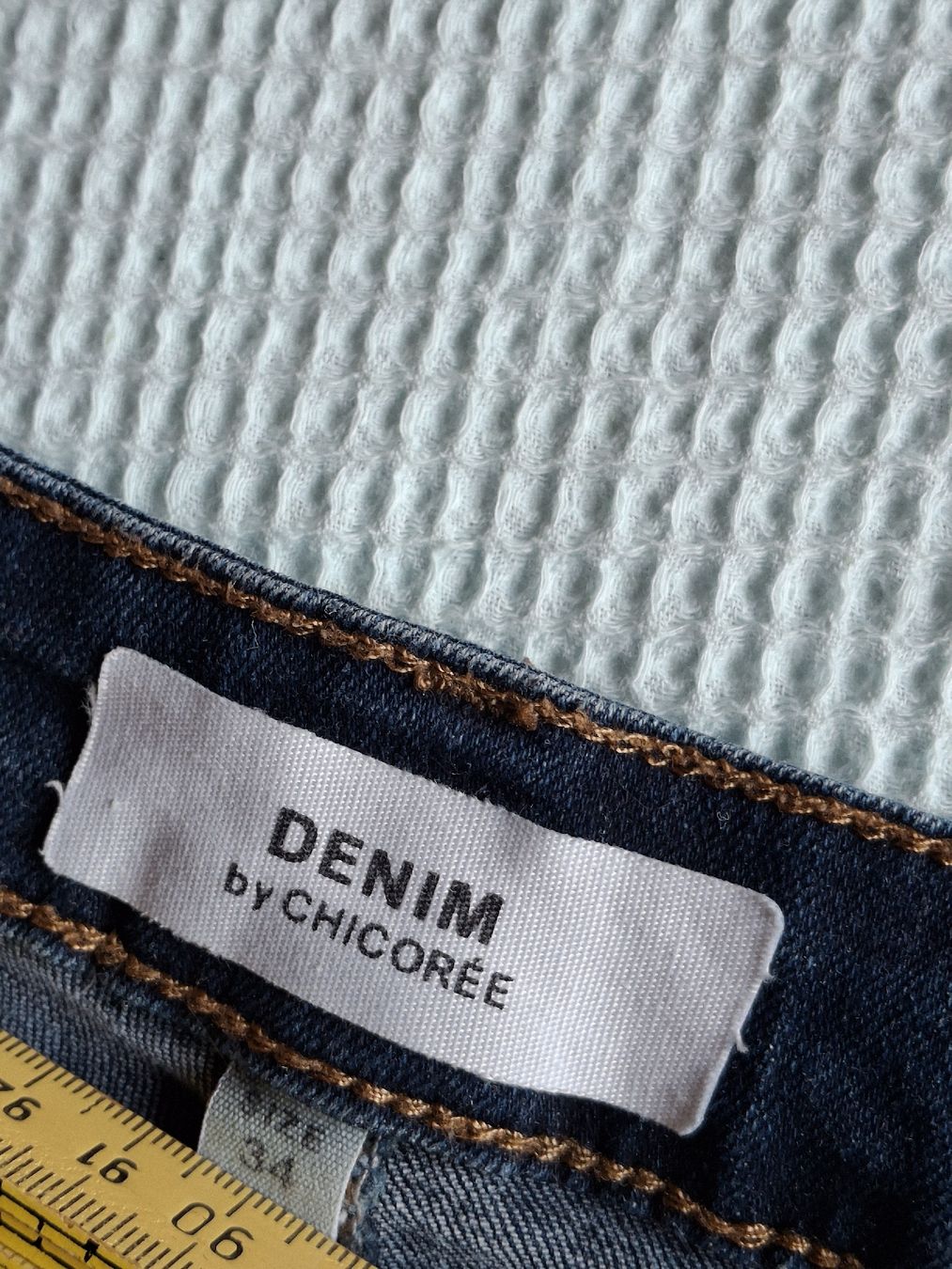 Jeans: Pantalon jeans bleu taille 34 marque Chicorée  – Gebraucht aus Villiers von san_jn5w 4