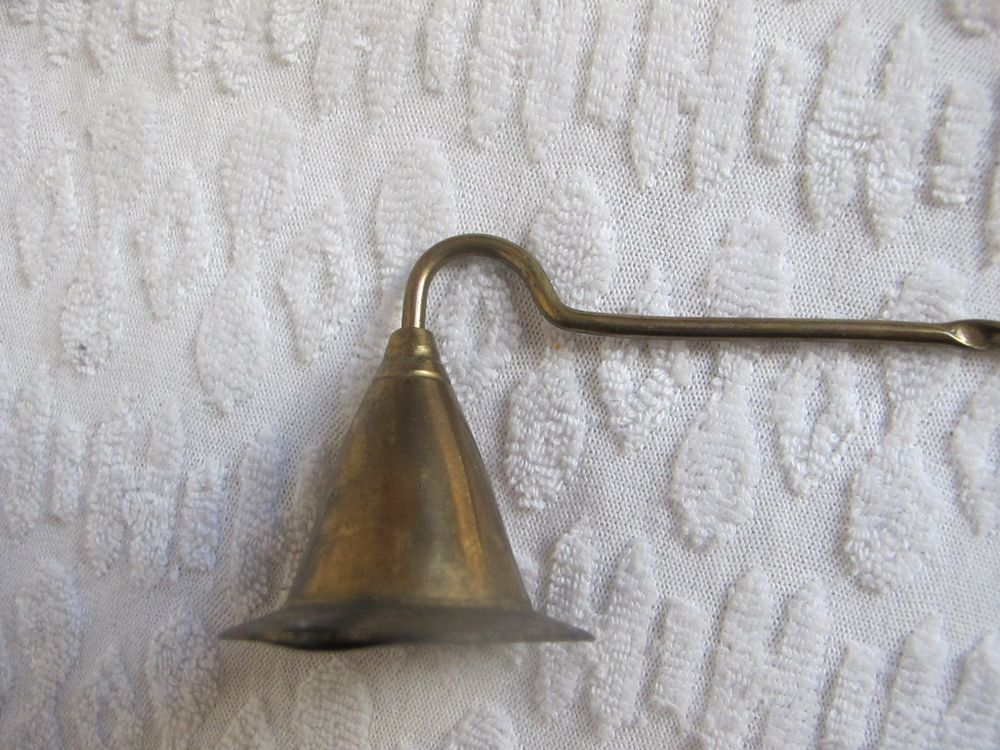 Flylin Kerzenlöscher Edelstahl - Ohne Qualm & Mit Langem Griff