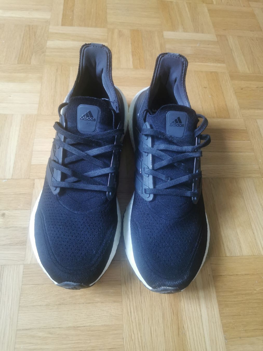 Adidas Herrenschuhe: adidas Ultra Boost 22 Neutralschuh 44 – Gebraucht aus Bern von ged_ffx9