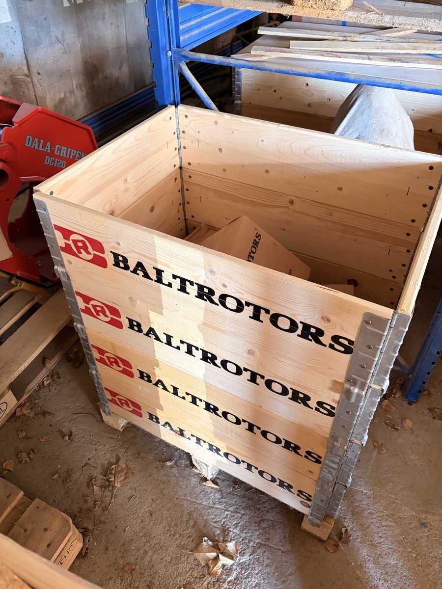 Pallets: Palettenrahmen halbe Grösse 10 Stück – Usato da Bern venduto da Patruuna 1