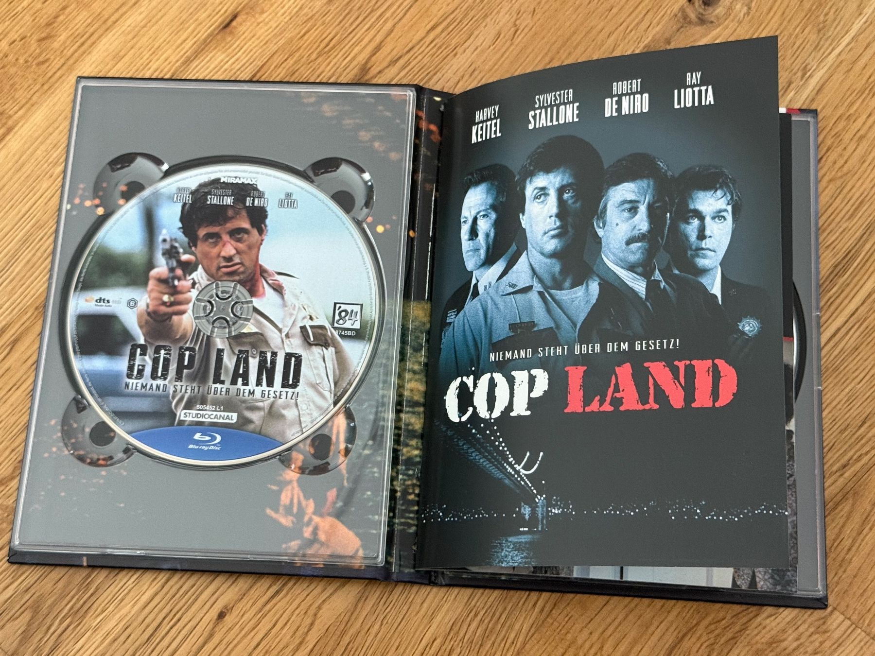 Tutti i DVDs: Cop Land   Mediabook Cover A – Usato da Oftringen venduto da CatchMeIfYouCan68 1