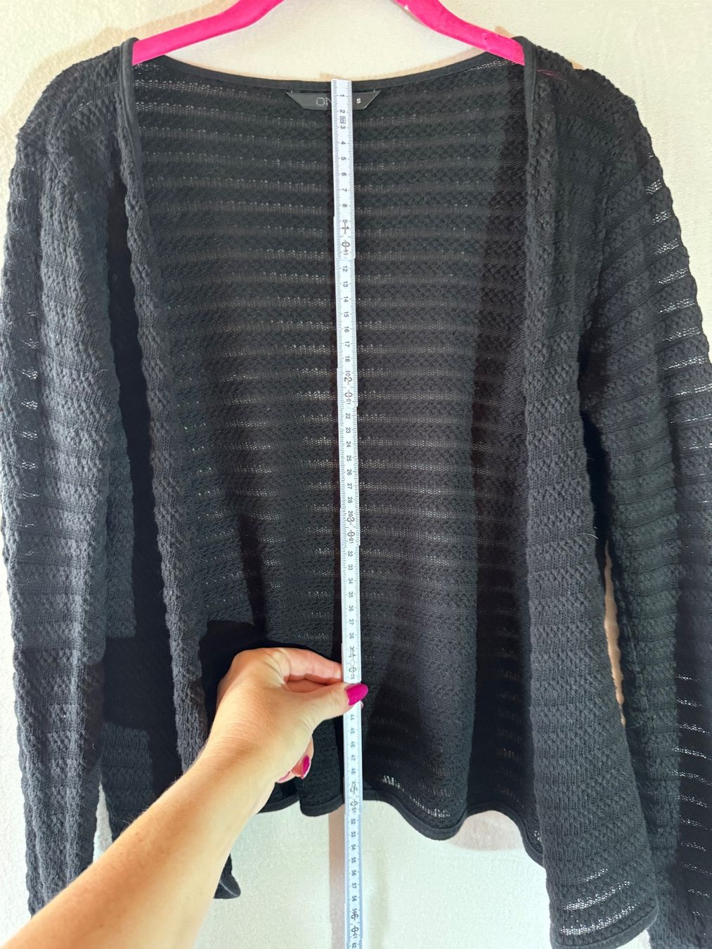 Only Jacken: Elegante schwarze Strickjacke vo Only Gr. – Gebraucht aus Grosswangen von second_hand_dress 4