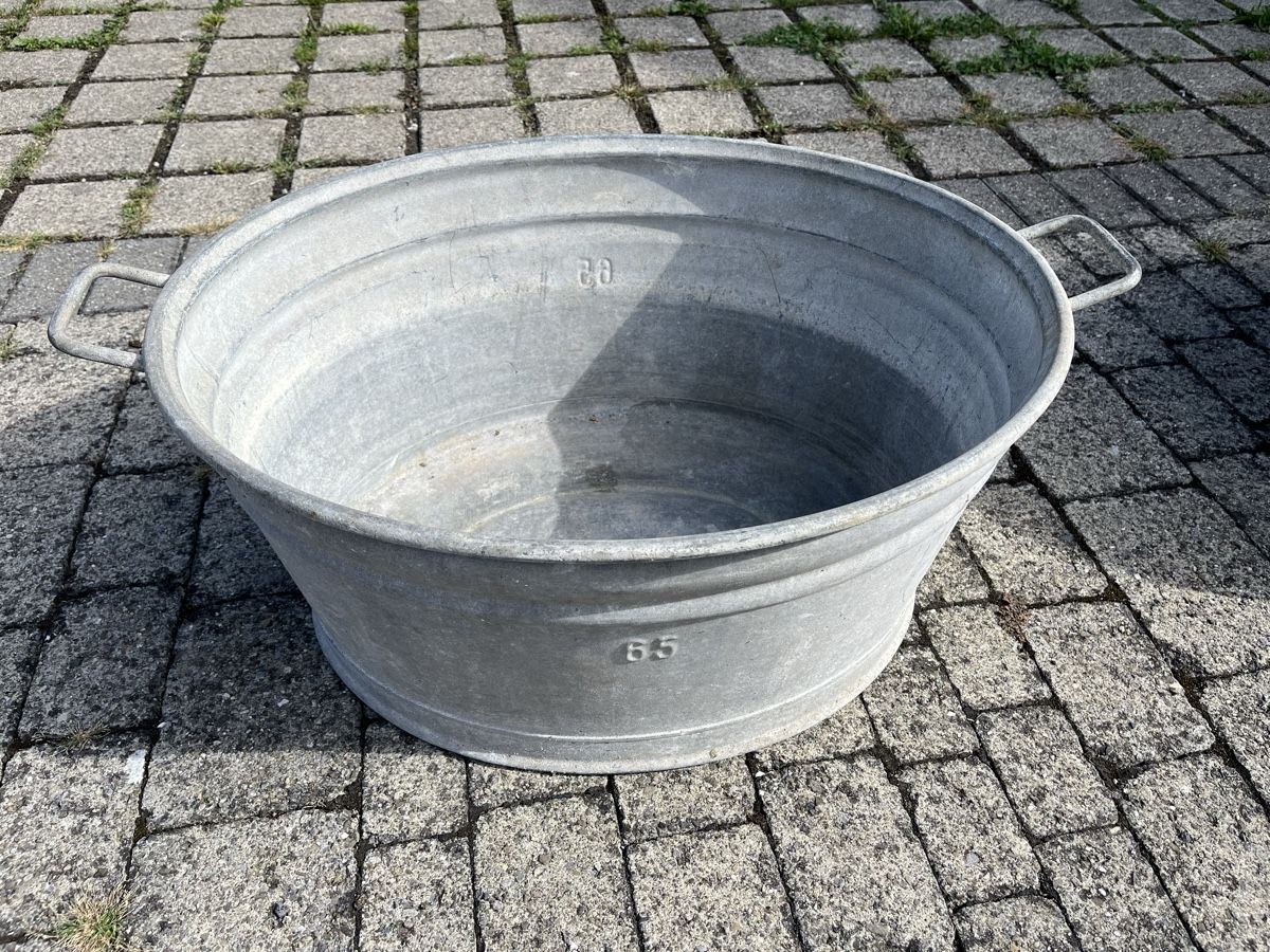 Autres décorations pour le jardin: Zinnwanne Garten Kübel  – D'occasion à Sempach par Brun1979 3