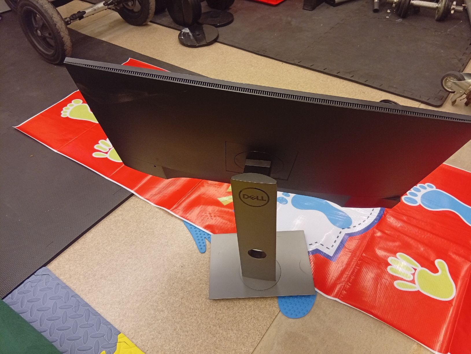 Dell Monitore: Dell TFT Computerbildschirm  – Gebraucht aus Interlaken von rom_9pyb 3