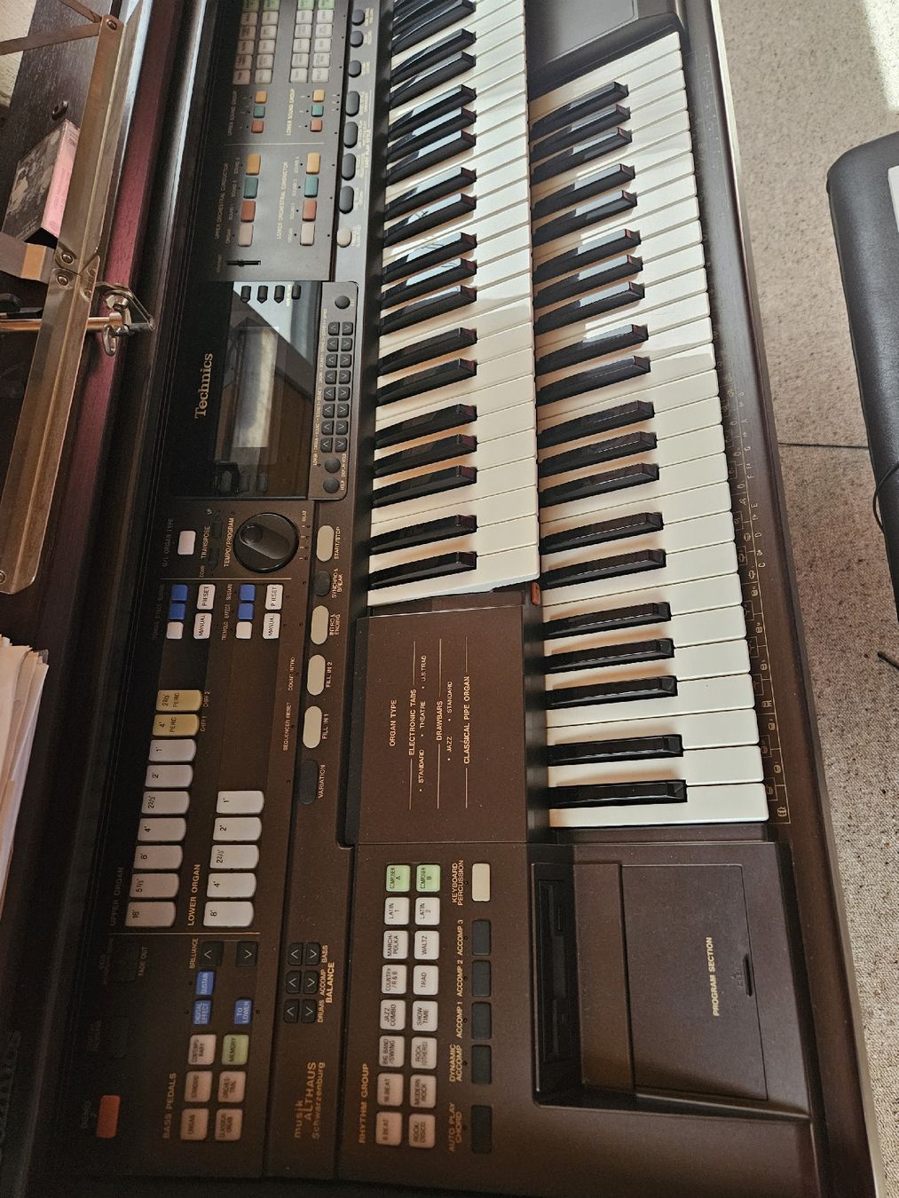 Technics Strumenti musicali: Elektrische Orgel von Technics mit Kopfhörer – Usato da Mühlethurnen venduto da Zauberfee3 3