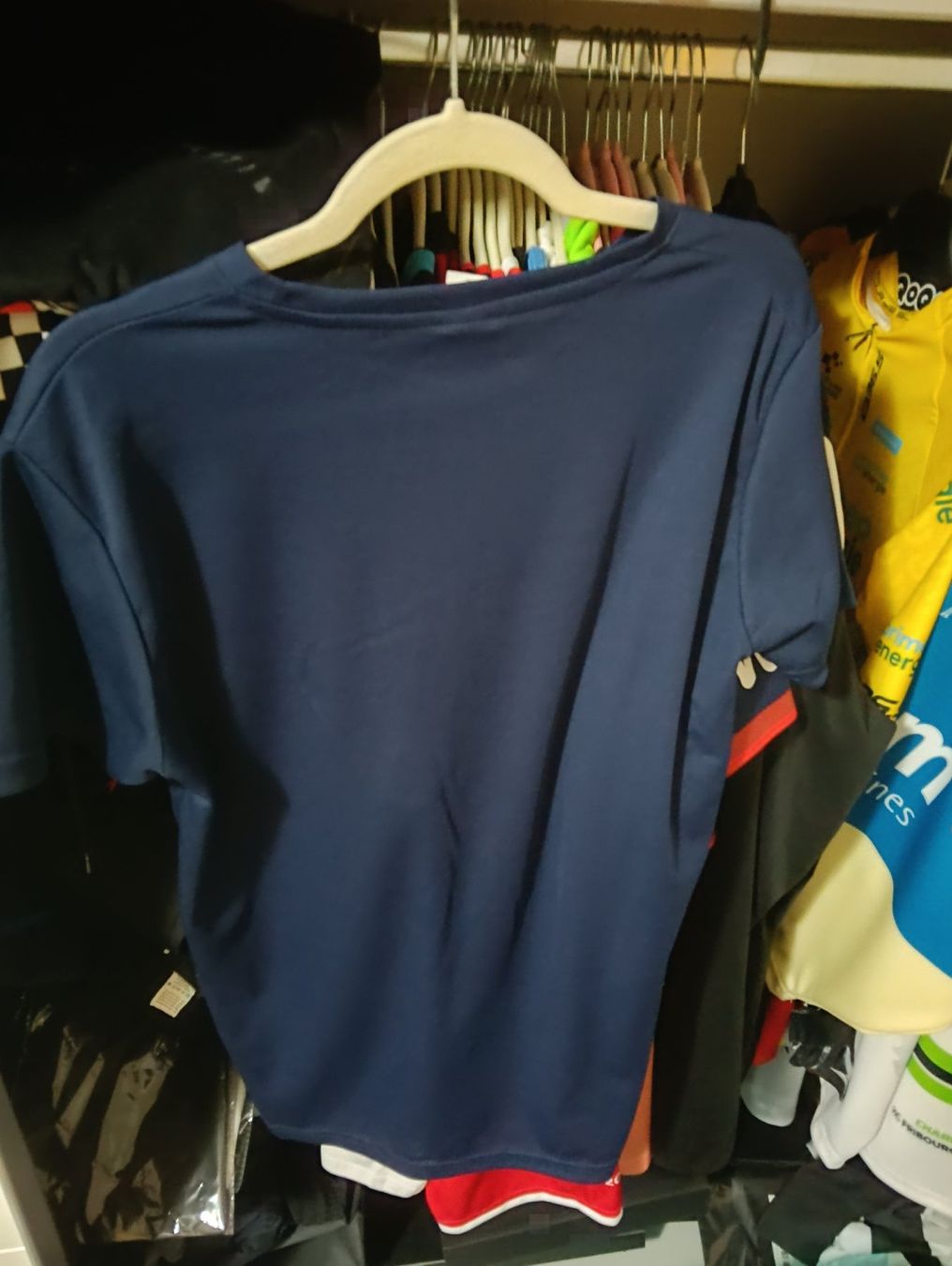 Leibchen & Hosen: maglia ciro immobile autografata – Gebraucht aus Sigirino von acquila16 2