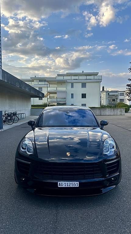 Porsche Automobili: Porsche Macan 2l Turbo PDK – Usato da Hausen AG venduto da Robiir32 1