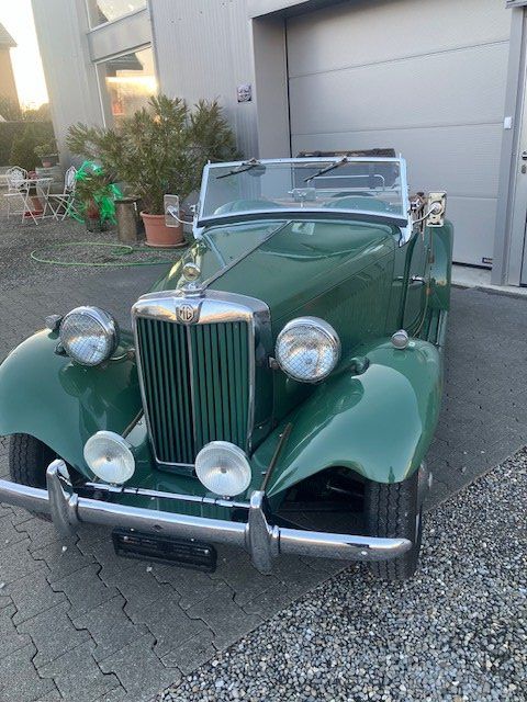 MG Autos: MG TD Roadster – D'occasion à Hunzenschwil par Kuck2